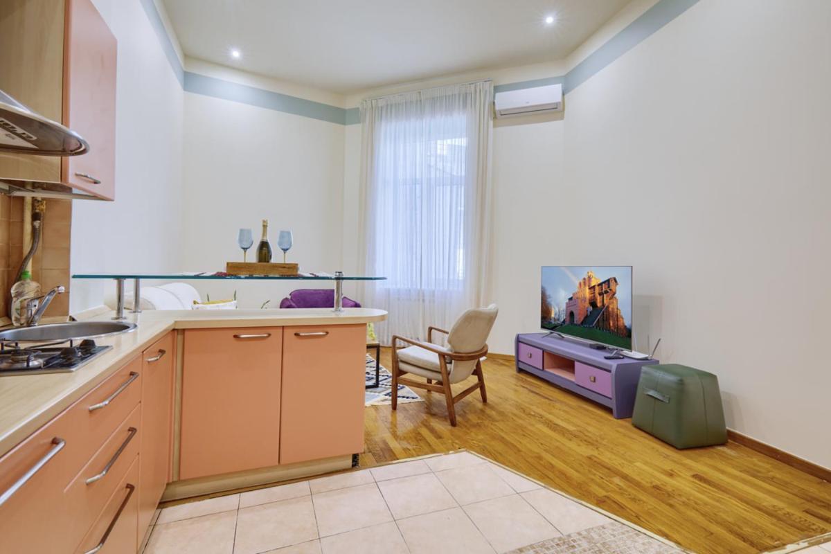 Apartments Near The Golden Gate Kiev Ngoại thất bức ảnh