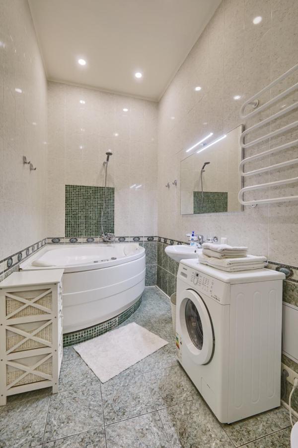 Apartments Near The Golden Gate Kiev Ngoại thất bức ảnh