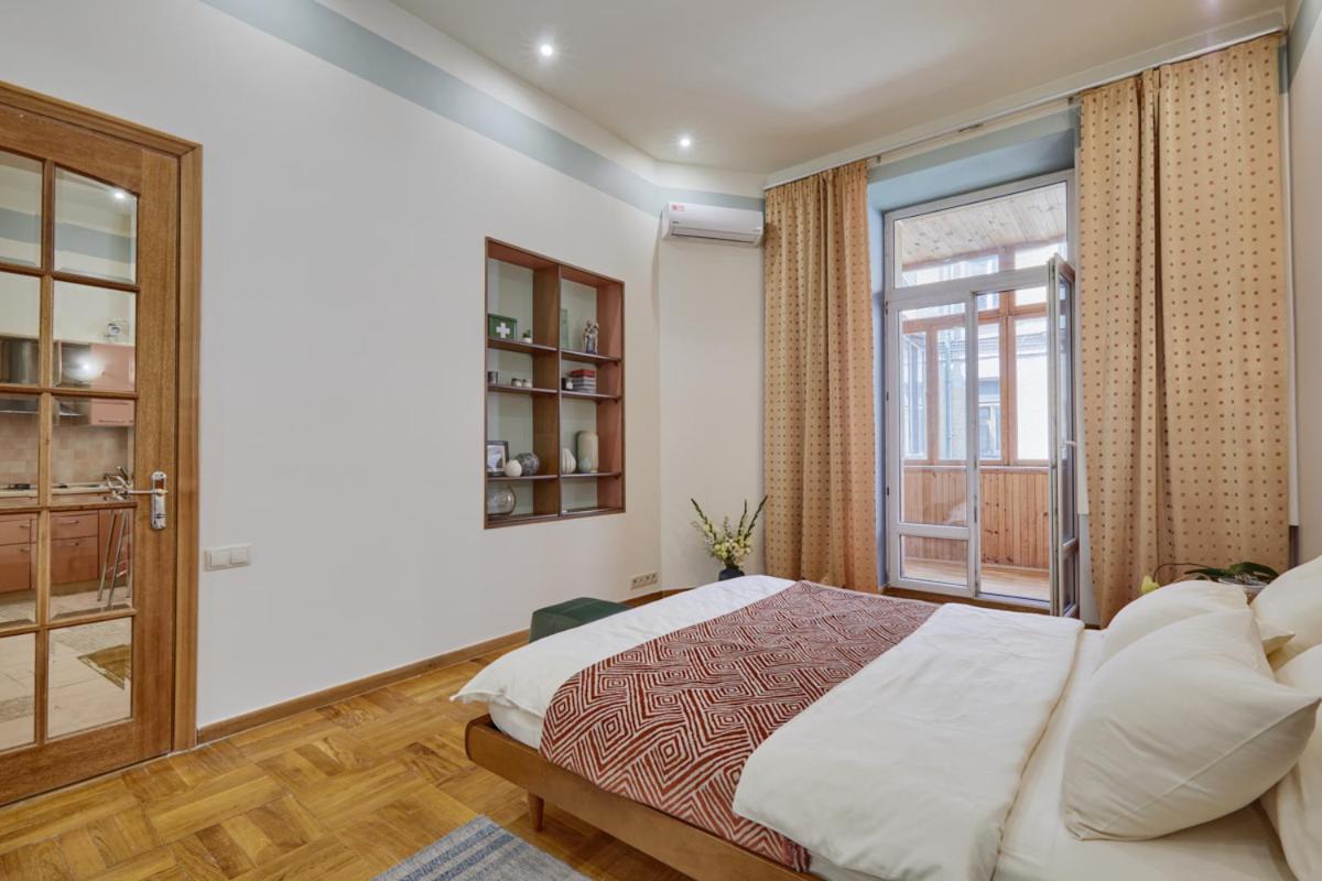 Apartments Near The Golden Gate Kiev Ngoại thất bức ảnh